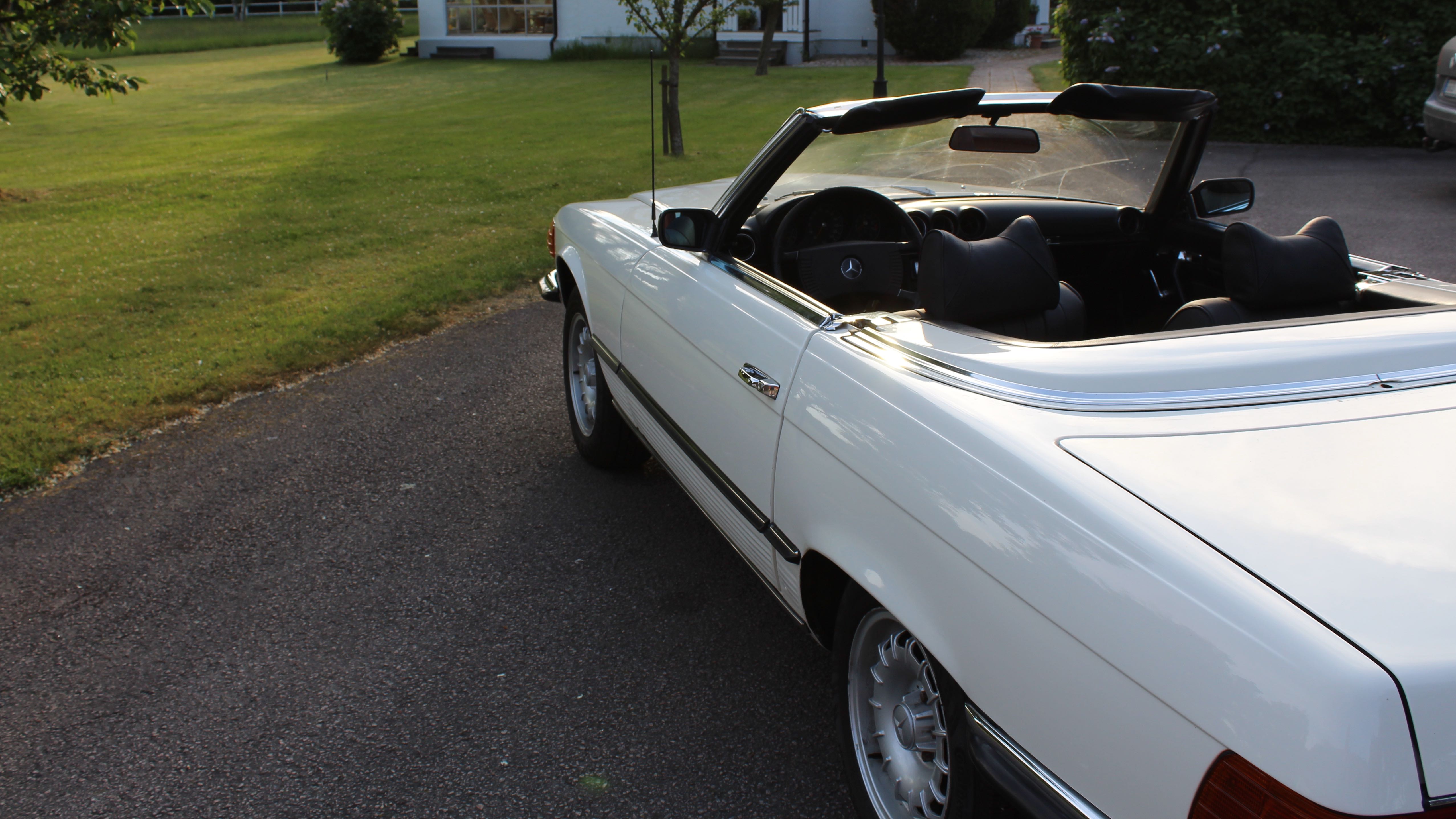 Mercedes-Benz 350 SL